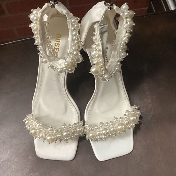 Goserce Shoes - Pearl stiletto heel shoes